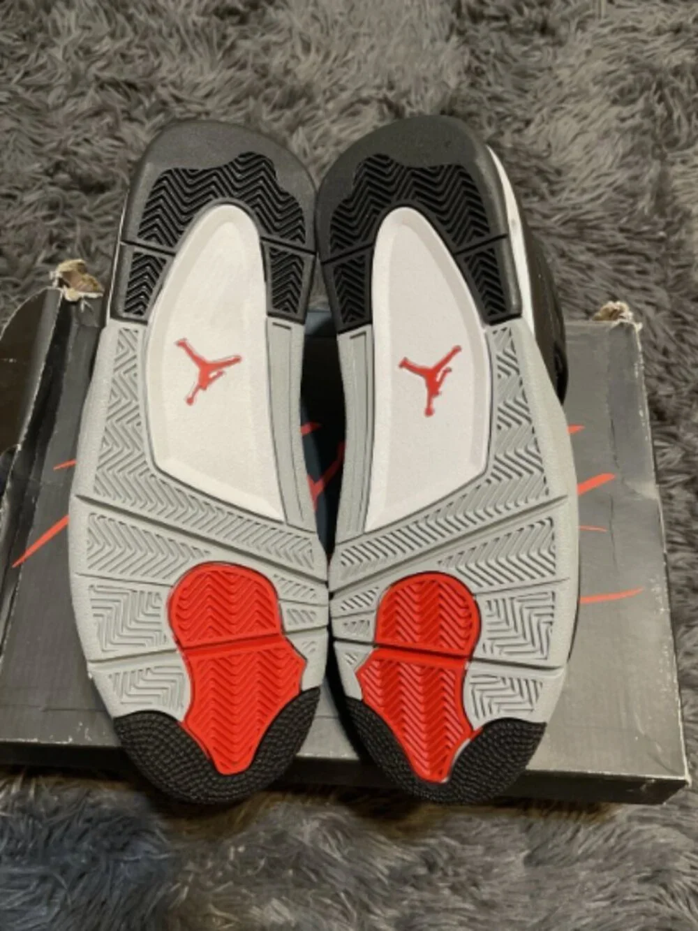 Jordan 4 Retro SE Mid Black Canvas
